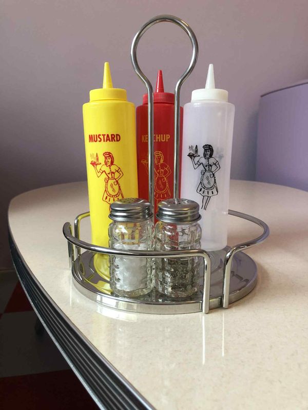 Dinersett komplett uten dressing flaske